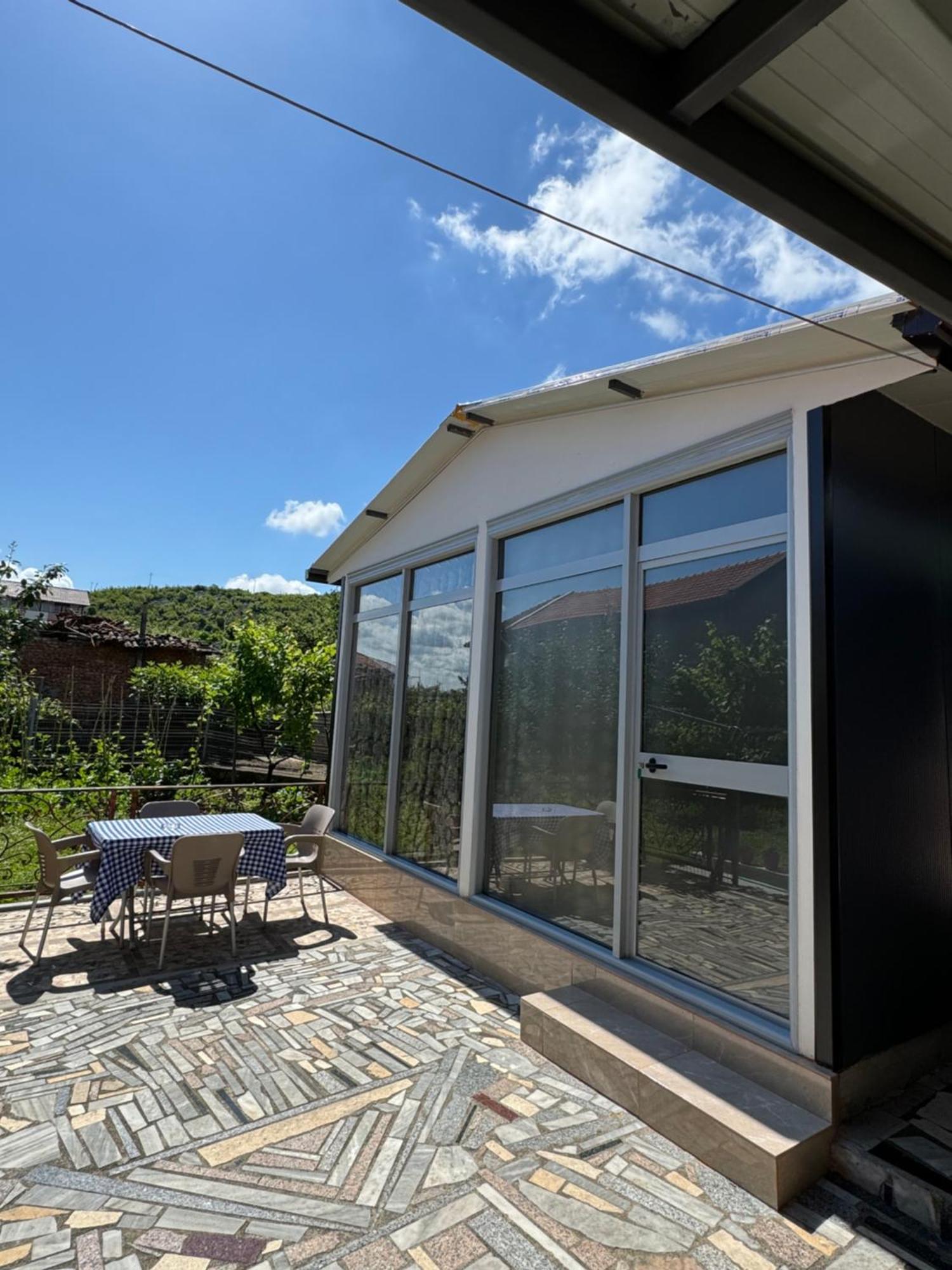 Lake Bliss Cabins Szkodra Zewnętrze zdjęcie